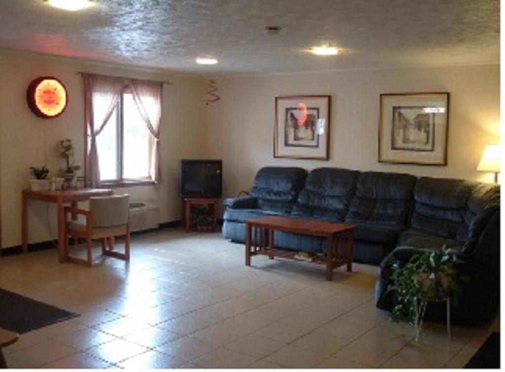 Colonial Inn Mercer-Grove City חדר תמונה