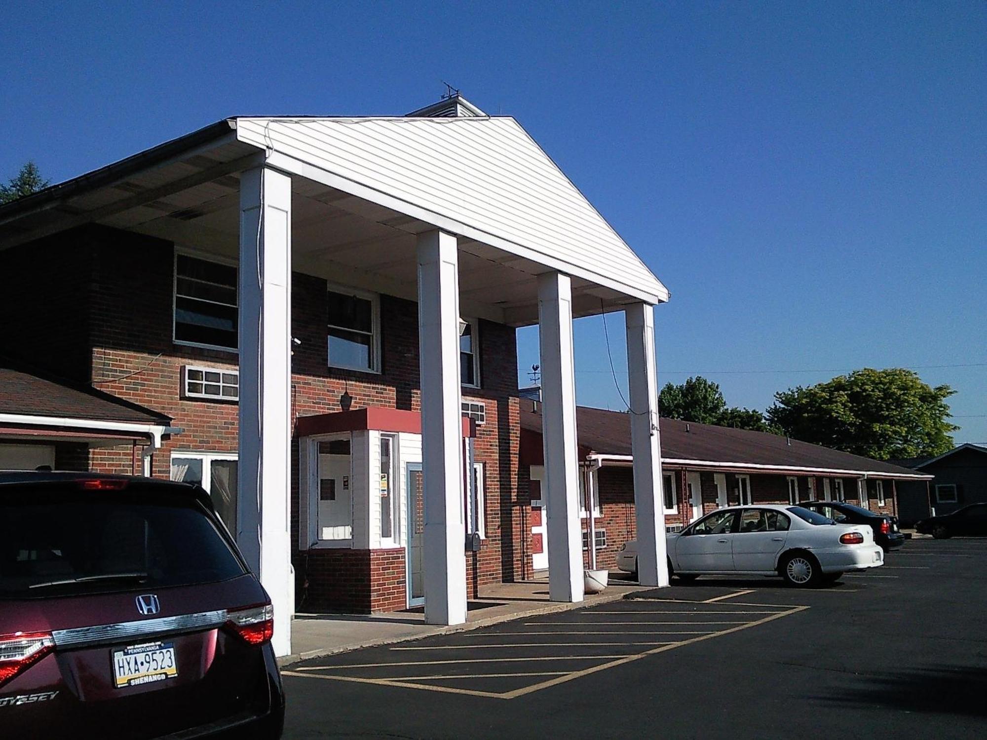 Colonial Inn Mercer-Grove City מראה חיצוני תמונה